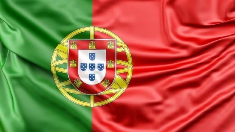 Filósofo celebra os 840 anos de Portugal e o orgulho português Portugal completa esta quinta-feira 840 anos. Embora a data não seja um consenso entre os historiadores, ela está de acordo com a Bula Papal que reconheceu Portugal como reino independente a 23 de maio de 1179.
A Bula