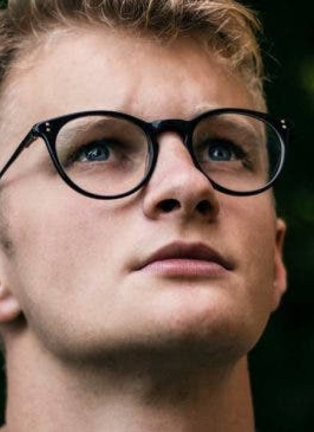 O silêncio fala muito mais fundo para quem não sabe ouvir do que as palavras!