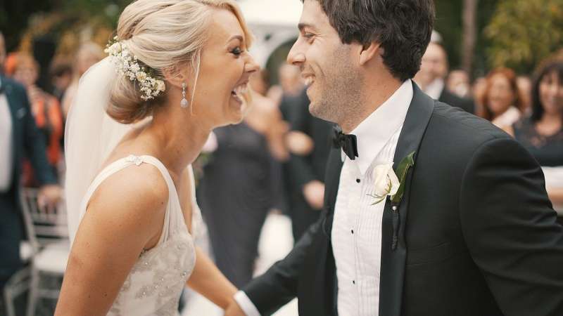 Um casamento feliz não é uma utopia, é quando duas pessoas escolhem não desistir uma da outra! Sempre digo que o equilíbrio é fundamental em tudo na vida, e no casamento, não seria diferente.