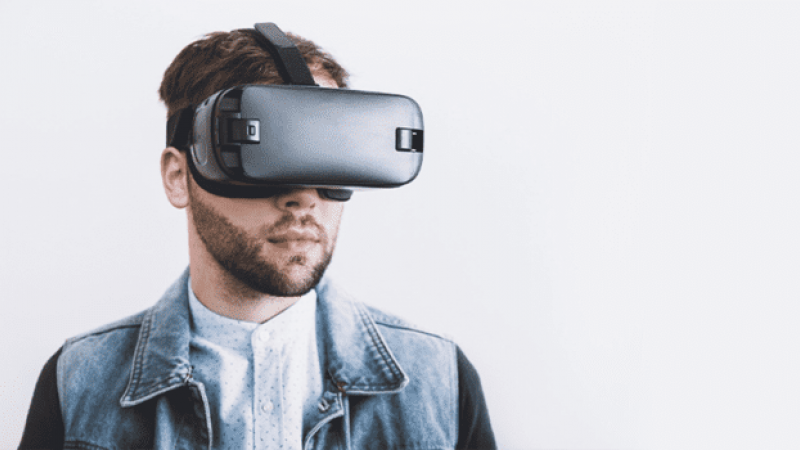 O uso da realidade virtual no tratamento de doenças mentais Além de servir como entretenimento, a inteligência artificial é bastante eficaz no tratamento de doenças mentais